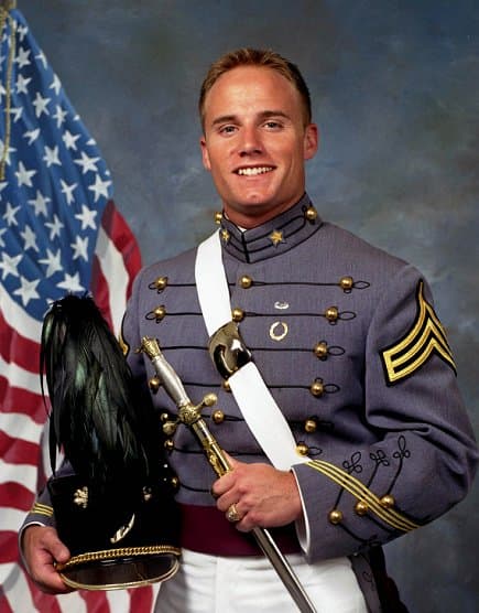 Memorial portrait of CPT Joe F. Lusk II (USMA '01)