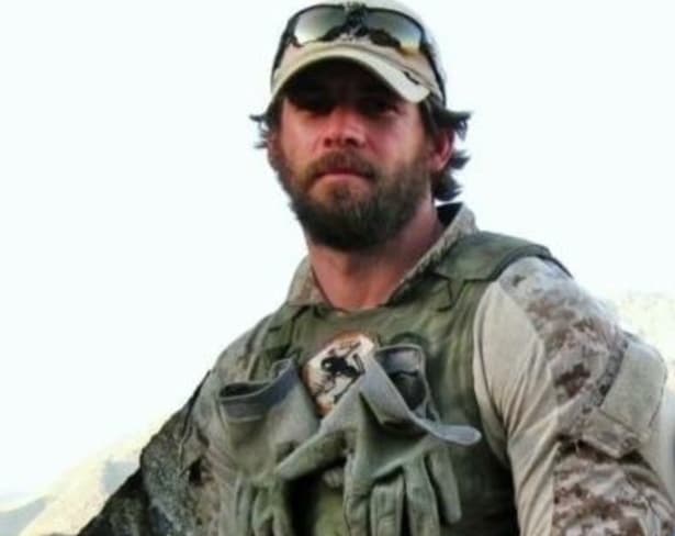Memorial portrait of LT Brendan J. Looney (USNA '04)