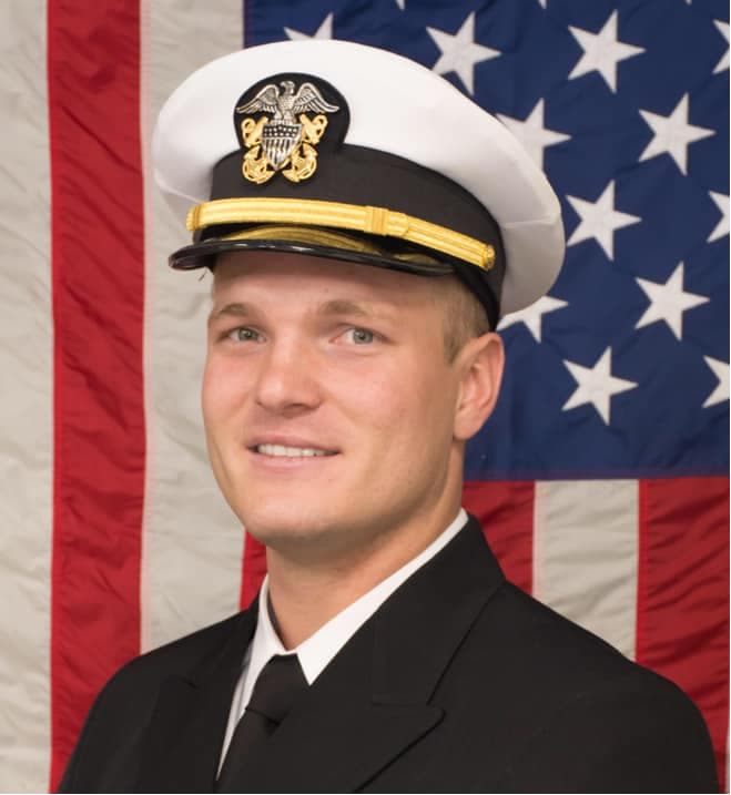 Memorial portrait of LTJG Peter A. Igras (USNA '16)